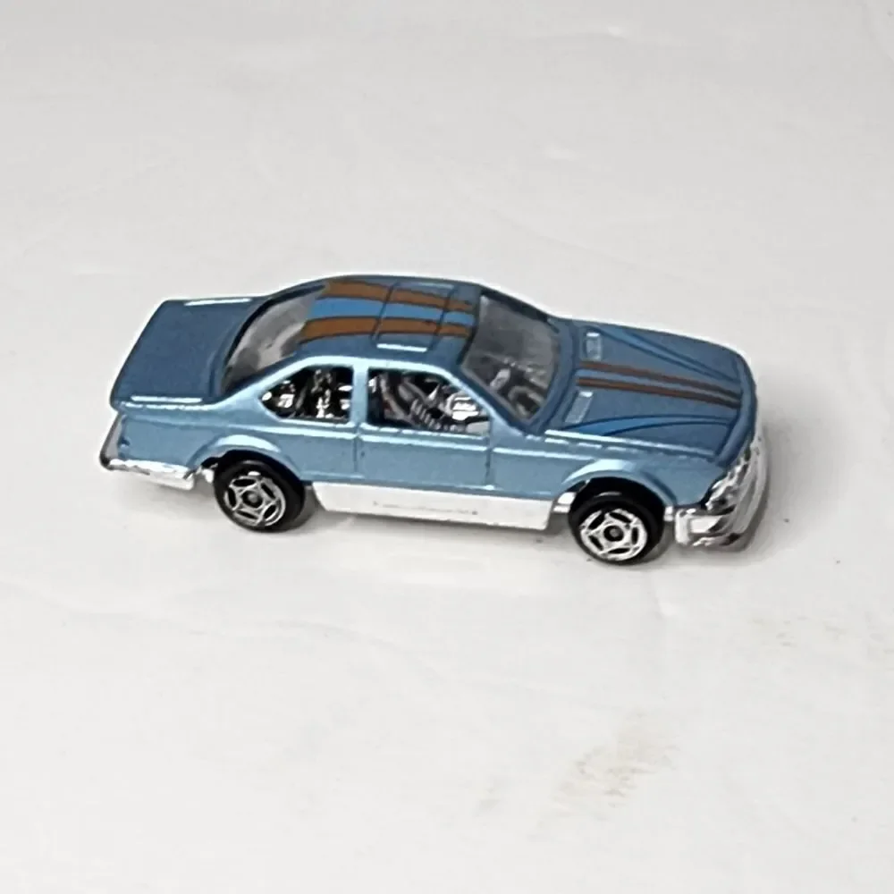 Vintage 1980s Summer BMW 635 CSi Light Blue Diecast Car 1:64 Scale 8901 Rare HTF